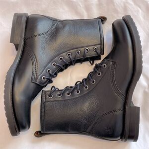 NEW Frye Veronica Combat Boots